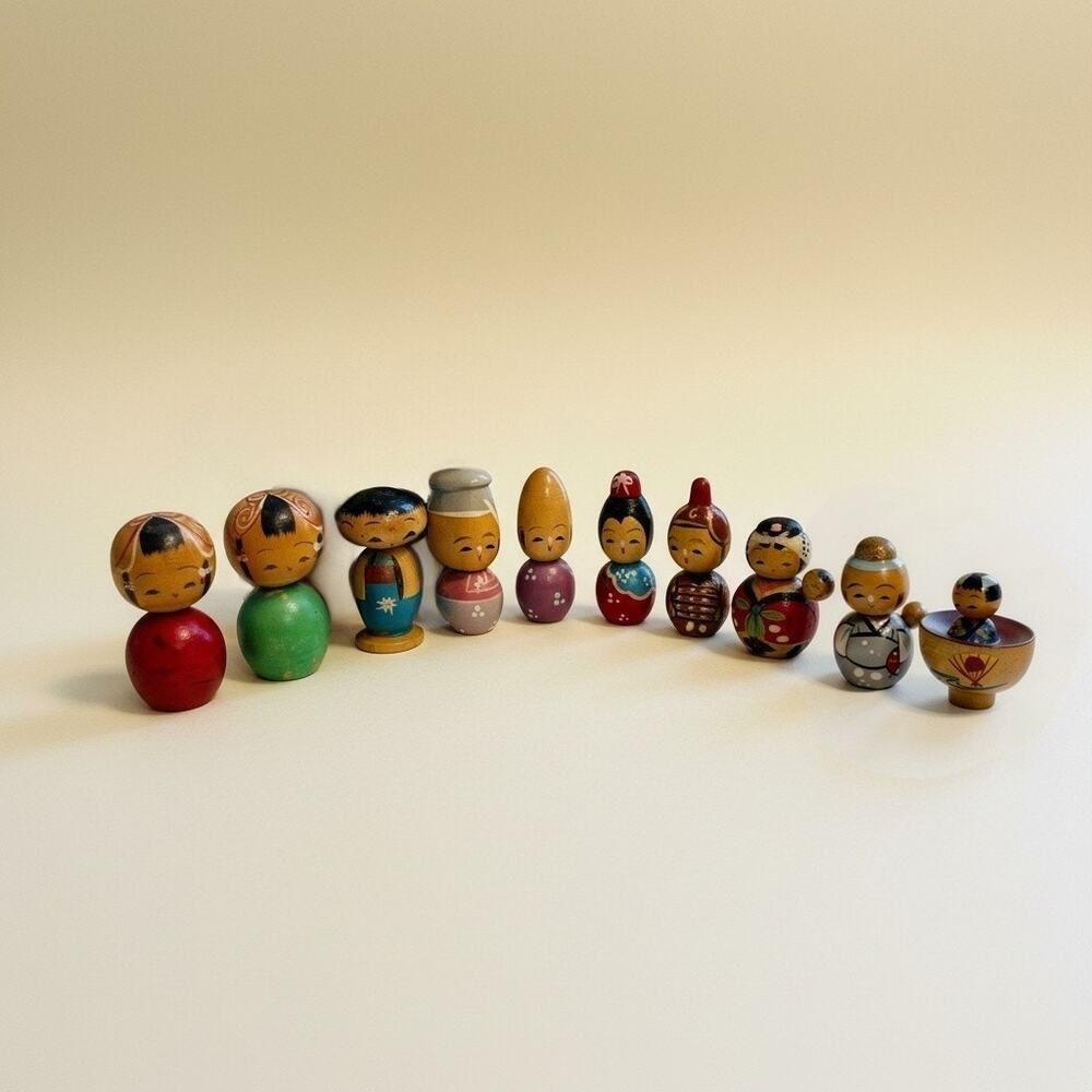 Vintage Japanese Miniature Kokeshi Dolls Set 11-Hand Painted Wood-Japan Folk Art